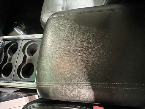 Used 2015 Ford F250 Lariat w/ Chrome Package image 12