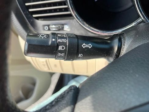 Used 2011 Kia Optima EX w/ Premium Pkg FWD image 23