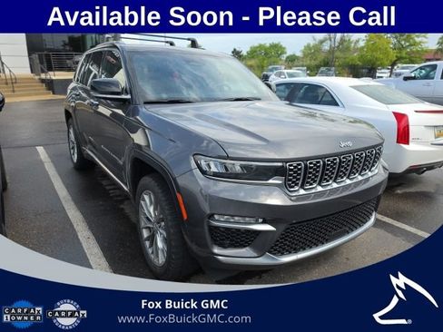 Used 2022 Jeep Grand Cherokee Summit AWD/4WD image 3