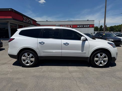Used 2016 Chevrolet Traverse LTZ AWD/4WD image 2