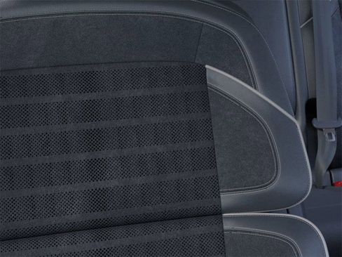 New 2026 Lincoln Nautilus Black Label w/ Jet Appearance Package image 16