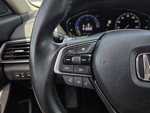Used 2022 Honda Accord Touring image 25