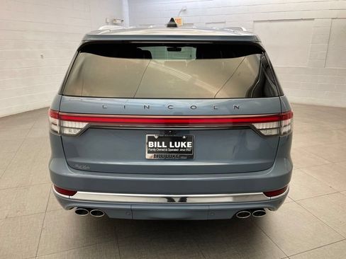 Used 2025 Lincoln Aviator Black Label AWD/4WD image 7