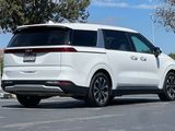 Used 2024 Kia Carnival EX image 4