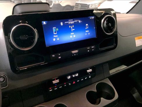 New 2025 Mercedes-Benz Sprinter 2500 image 22