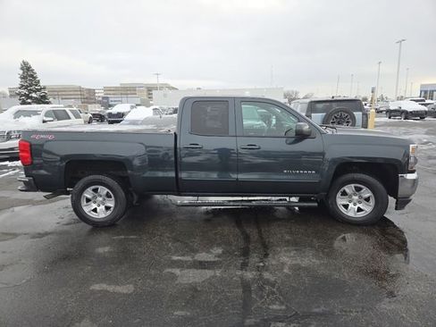 Used 2017 Chevrolet Silverado 1500 LT w/ All Star Edition AWD/4WD image 17