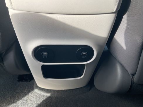 New 2026 Hyundai Ioniq 5 SE image 13