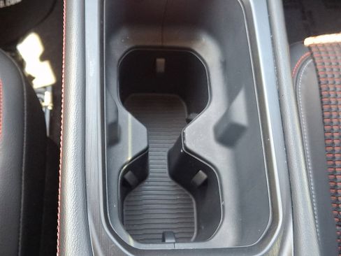 Certified 2025 Nissan Kicks SR AWD/4WD image 25