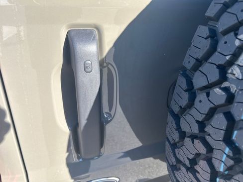 New 2025 Ford Bronco Big Bend image 10