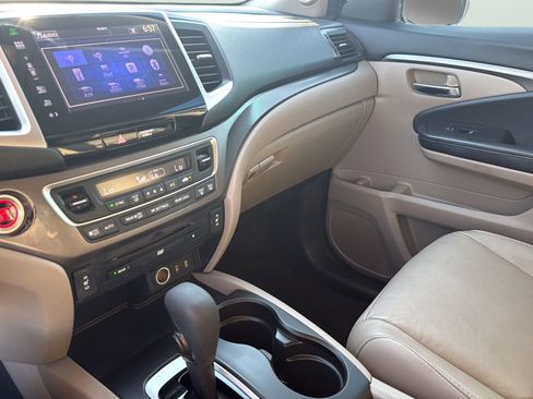 Used 2016 Honda Pilot EX-L image 17