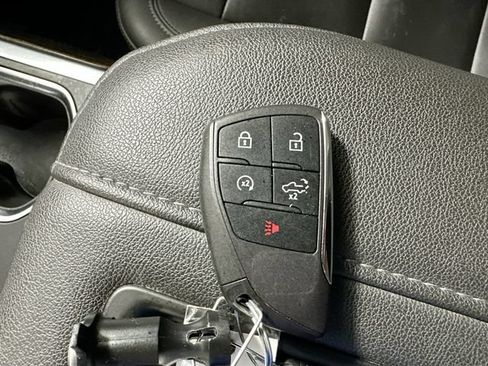 Used 2022 GMC Sierra 1500 Elevation w/ Elevation Premium Package AWD/4WD image 28