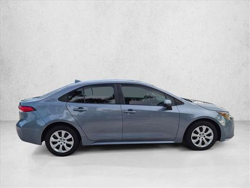 Used 2023 Toyota Corolla LE FWD image 4