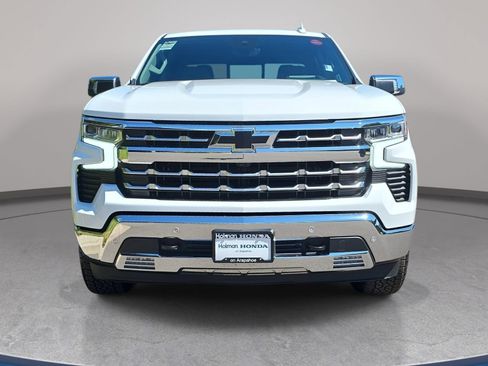 Used 2023 Chevrolet Silverado 1500 LTZ w/ LTZ Premium Package AWD/4WD image 3
