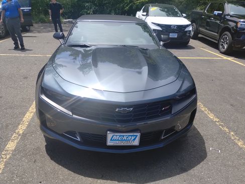 Used 2023 Chevrolet Camaro LT w/ RS Package image 8