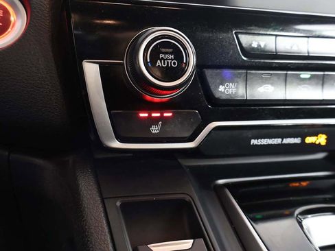 Used 2019 Honda CR-V EX image 49