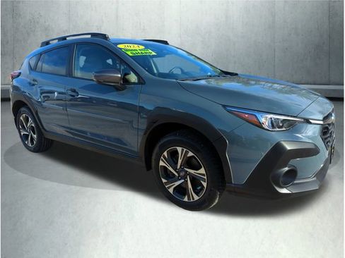 Used 2024 Subaru Crosstrek 2.0i Premium image 8