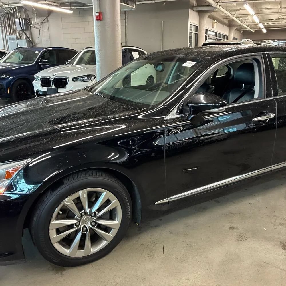 Used 2013 Lexus LS 460 AWD w/ Comfort Pkg image 2
