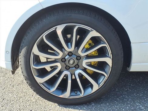 Used 2020 Land Rover Range Rover LWB SV Autobiography image 5