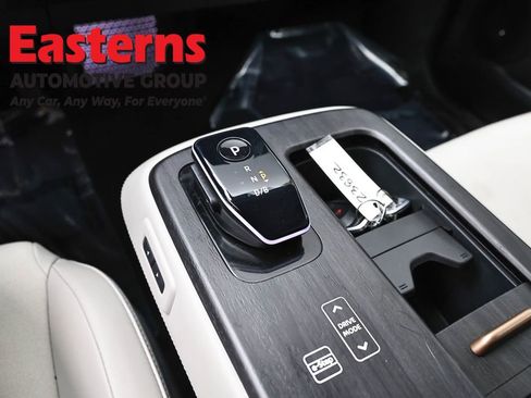 Used 2023 Nissan Ariya AWD image 13