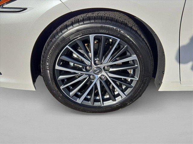 Used 2025 Lexus ES 350 w/ Premium Package FWD image 22