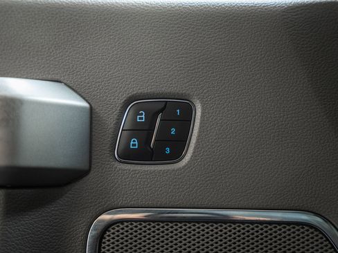 Certified 2020 Ford F150 Lariat image 52