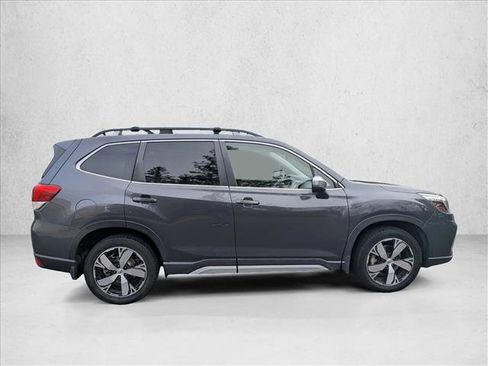 Used 2020 Subaru Forester Touring image 4