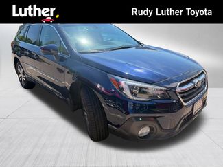 Used 2018 Subaru Outback 2.5i Limited AWD/4WD video 1