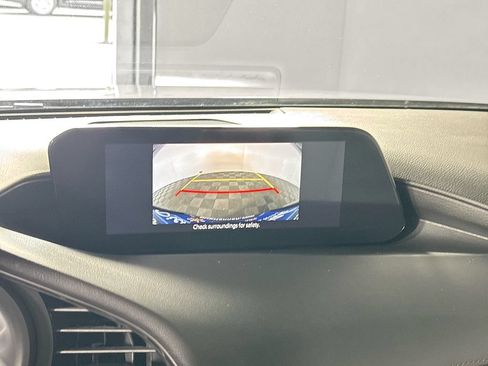 Used 2024 MAZDA MAZDA3 s FWD image 16