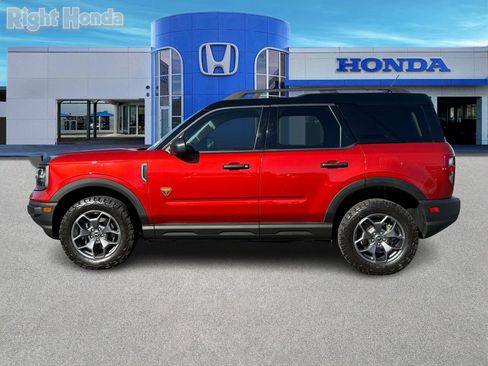 Used 2022 Ford Bronco Sport Badlands image 3
