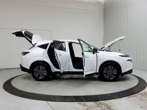 New 2025 Nissan Murano SL image 16