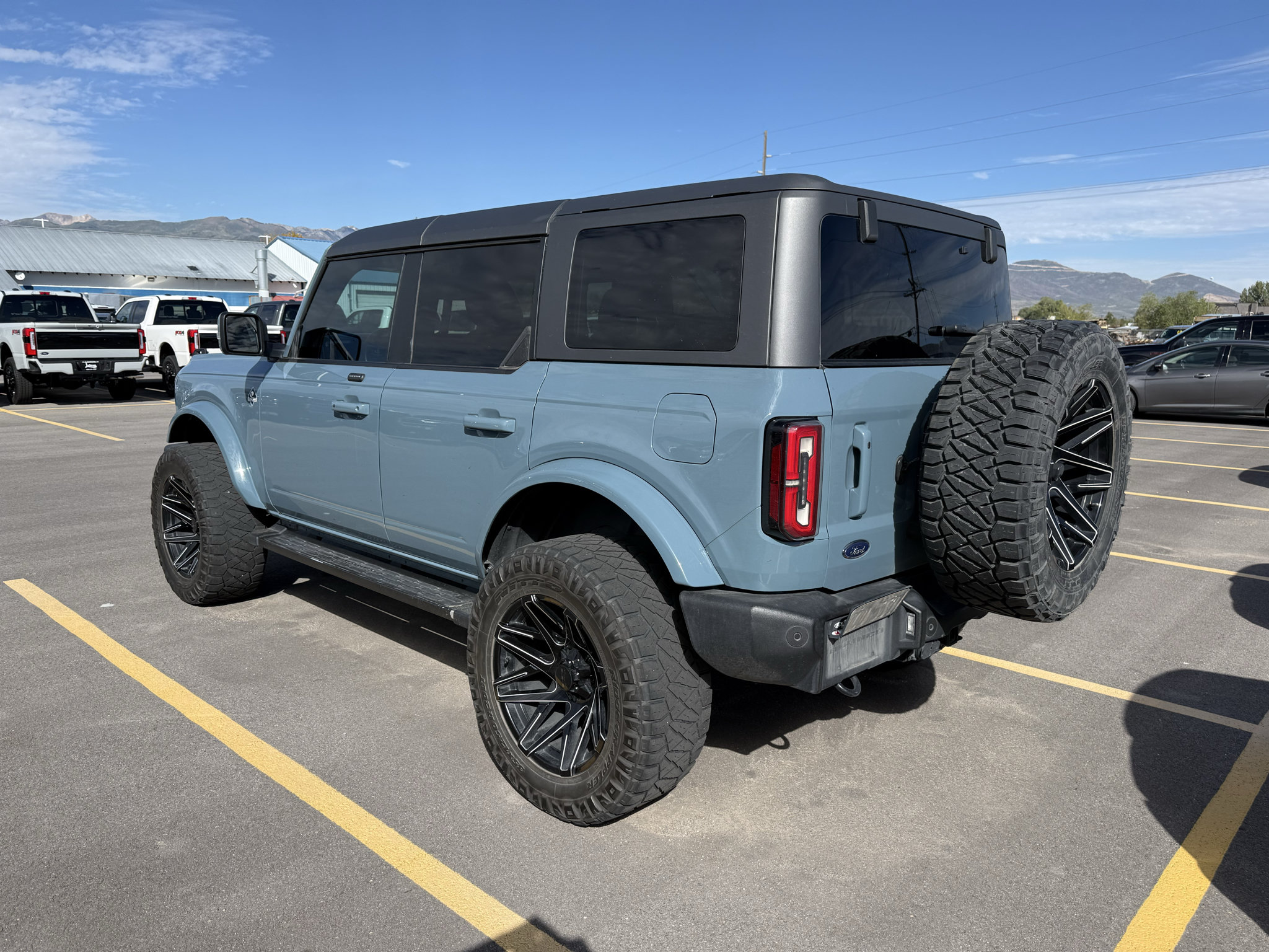 Used 2021 Ford Bronco Outer Banks AWD/4WD image 5
