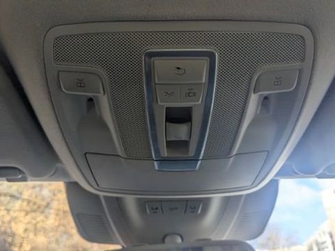 Used 2018 Mercedes-Benz GLE 350 4MATIC image 41