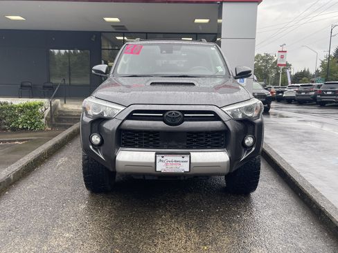 Certified 2020 Toyota 4Runner TRD Off-Road Premium w/ Moonroof Package AWD/4WD image 2