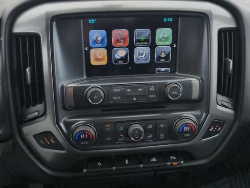 Used 2018 Chevrolet Silverado 1500 LT w/ All Star Edition image 7