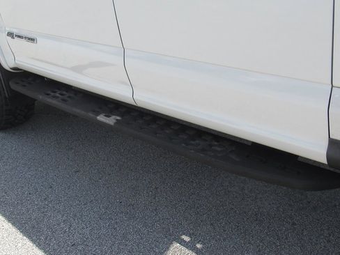 Used 2020 Ford F350 Platinum w/ Tremor Off-Road Package image 12