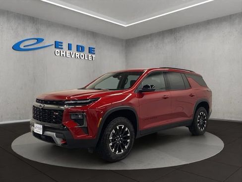 New 2026 Chevrolet Traverse Z71 w/ Enhanced Driving Package AWD/4WD image 8