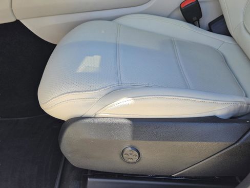 Certified 2026 Mercedes-Benz GLC 300 image 13