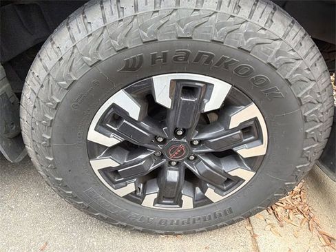 Used 2023 Nissan Frontier PRO-4X w/ Pro Convenience Package image 7