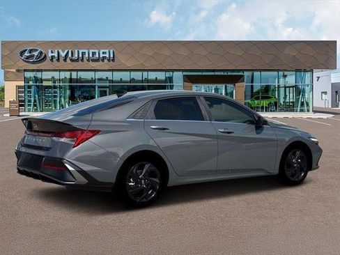 New 2026 Hyundai Elantra SEL Sport w/ Cargo Package image 8