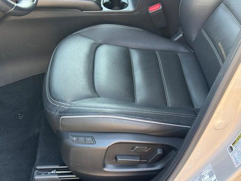 Used 2025 MAZDA CX-5 AWD 2.5 S w/ Preferred Package image 21