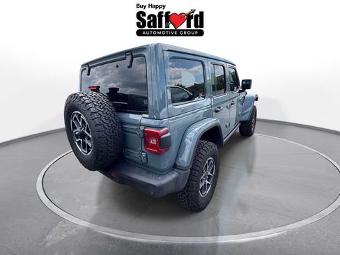 Used 2026 Jeep Wrangler Unlimited Rubicon AWD/4WD image 4