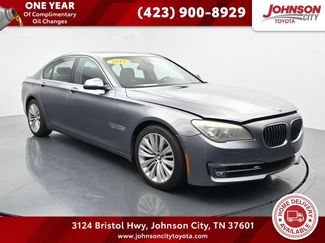 Used 2015 BMW 740i RWD video 1