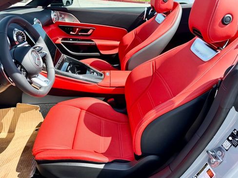 New 2026 Mercedes-Benz SL 55 AMG 4MATIC image 17