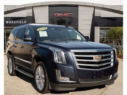 Used 2019 Cadillac Escalade Luxury