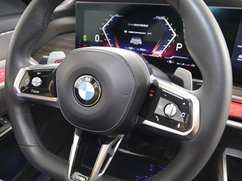Used 2025 BMW 760i xDrive AWD/4WD image 57