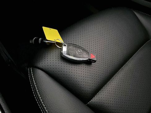 Certified 2017 Mercedes-Benz C 300 4MATIC Sedan image 15