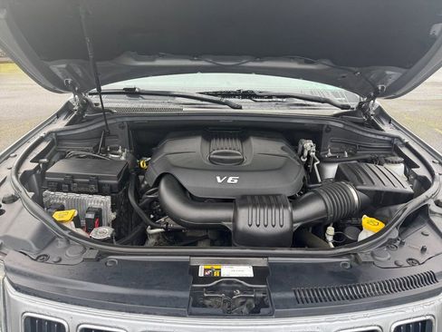 Used 2015 Jeep Grand Cherokee Laredo image 20