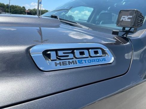 Used 2021 RAM 1500 Laramie AWD/4WD image 6