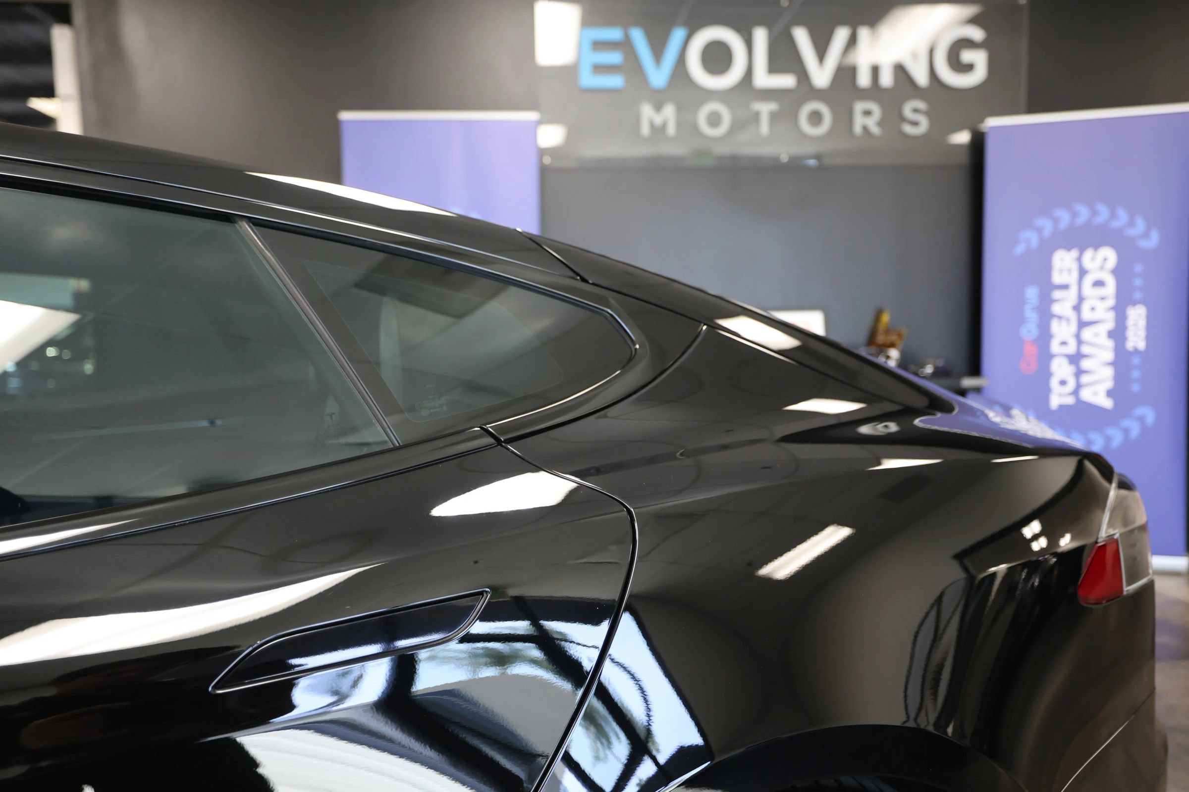 Used 2021 Tesla Model S Long Range AWD/4WD image 17