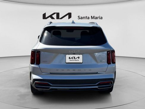 Used 2022 Kia Sorento SX w/ Panoramic Sunroof Package image 7